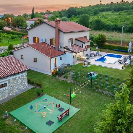 Villa Activity And Familiy Milena With Heated Pool Krsan
