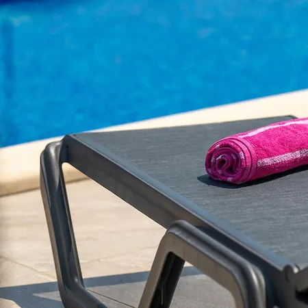 Villa Activity And Familiy Milena With Heated Pool *