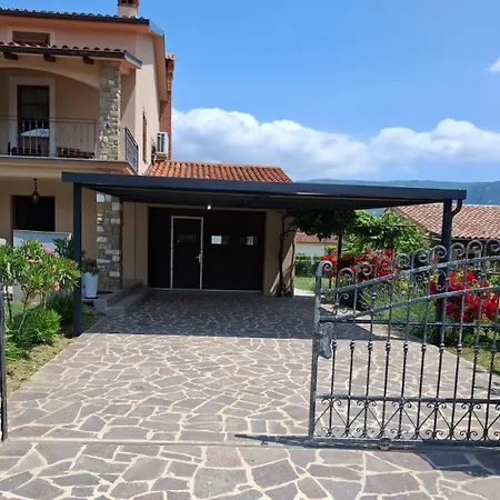 Activity And Familiy Milena With Heated Pool Vila *